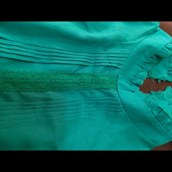 Top - Picture 2 of 6